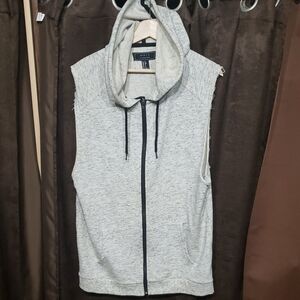Forever 21 Men's Light Gray Zip-Up Sleeveless Sweater